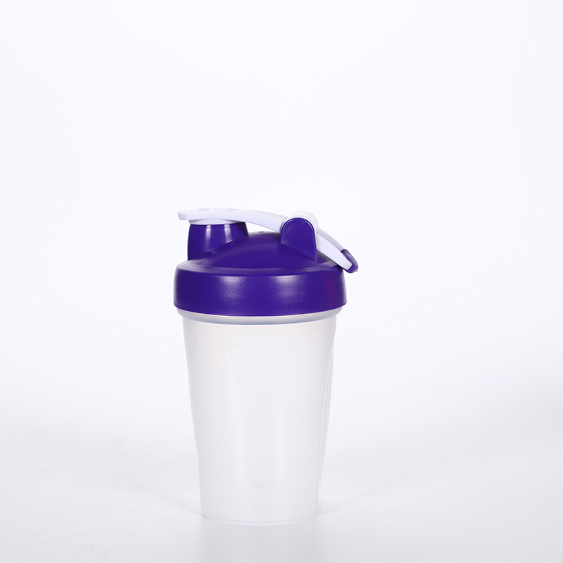 Outdoor fitness sports water cup protein powder shaker cup new fashion milkshake meal replacement cup plastic water cup Featured Image