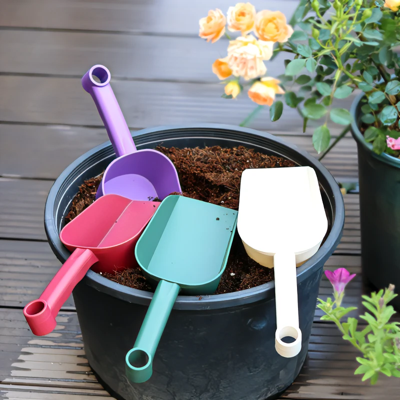 Gardening tools Plastic thickened earth shovel Family planting garden shovel Flower shovel Cat litter shovel