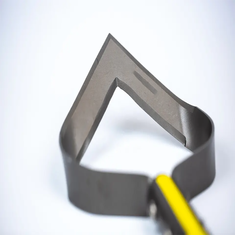 Unique garden tool handling weeder garden hand tool