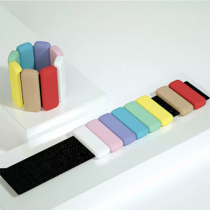 Adjustable silicone wearable bracelet for weight-bearing strength fitness