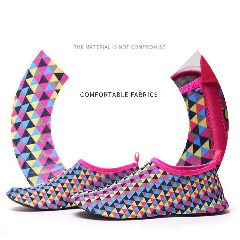 Factory Water Proof Sports Water Sport Shoe Barefoot Print Quick Dry Breathable Beach Shoes Featured Image