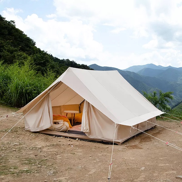 Popular high quality cheap foldable family camping large 4 season tent Featured Image