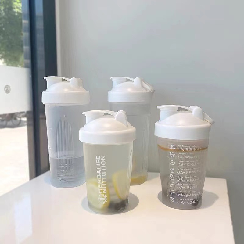Outdoor fitness sports water cup protein powder shaker cup new fashion milkshake meal replacement cup plastic water cup