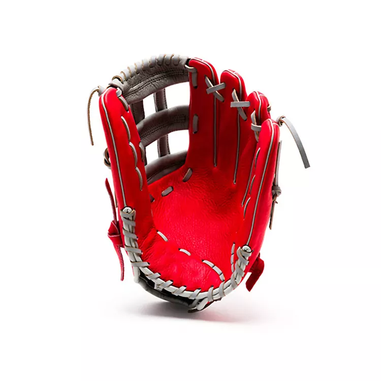 Baseball softball gloves A2000 baseball training gloves Featured Image