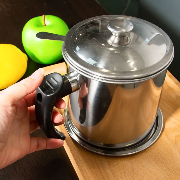 Leak-Proof 304 Stainless Steel Filter Cooking Frying Oil Keeper Can Pot Food Bacon Oil Grease Container With Strainer Featured Image