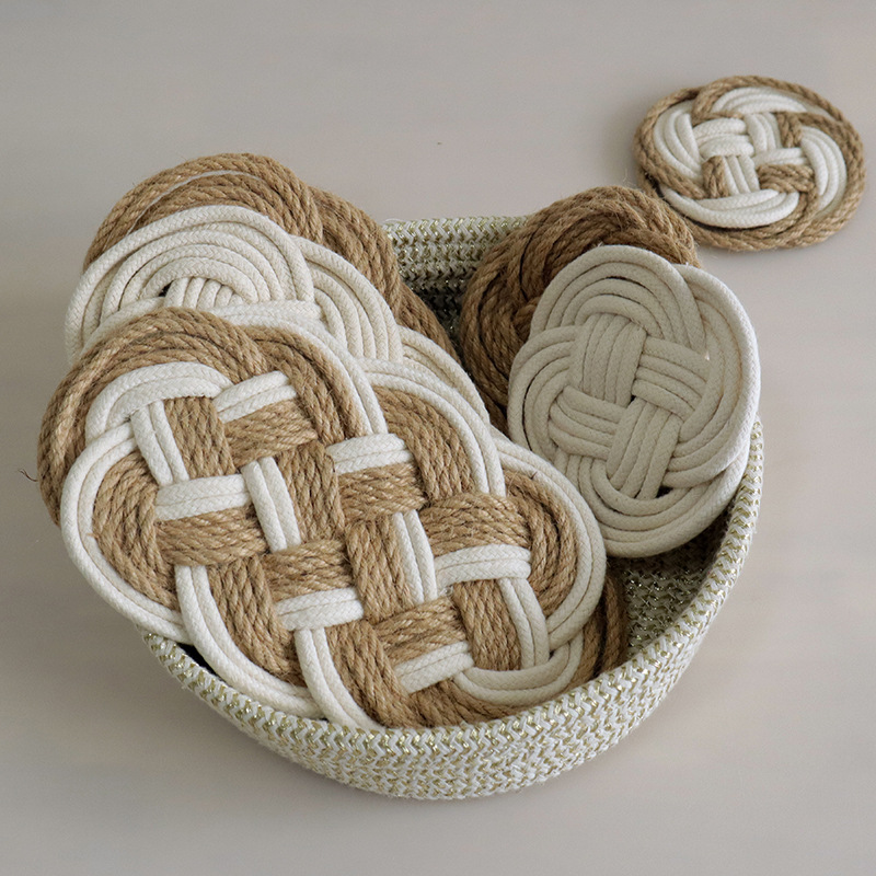 Stock hand-woven insulating mats, Nordic style cotton and linen material, home kitchen coasters, plate mats