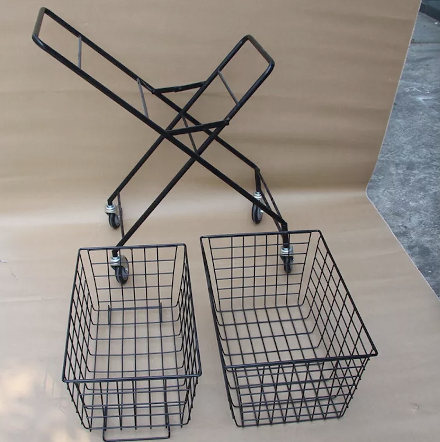 Double Layer Metal Sports equipment storage basket cart tennis ball trolley